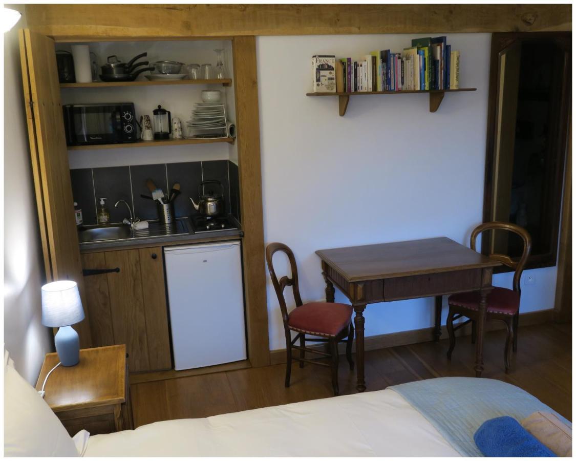 Serenite Verte A La Tuilerie Accommodation La Bazeuge Dış mekan fotoğraf