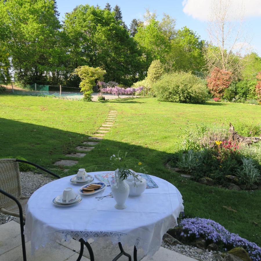 Serenite Verte A La Tuilerie Accommodation La Bazeuge Dış mekan fotoğraf